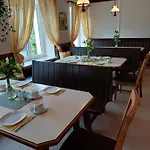 Fruehstueckspension Haus Ebersdorf Bed & Breakfast Leiben